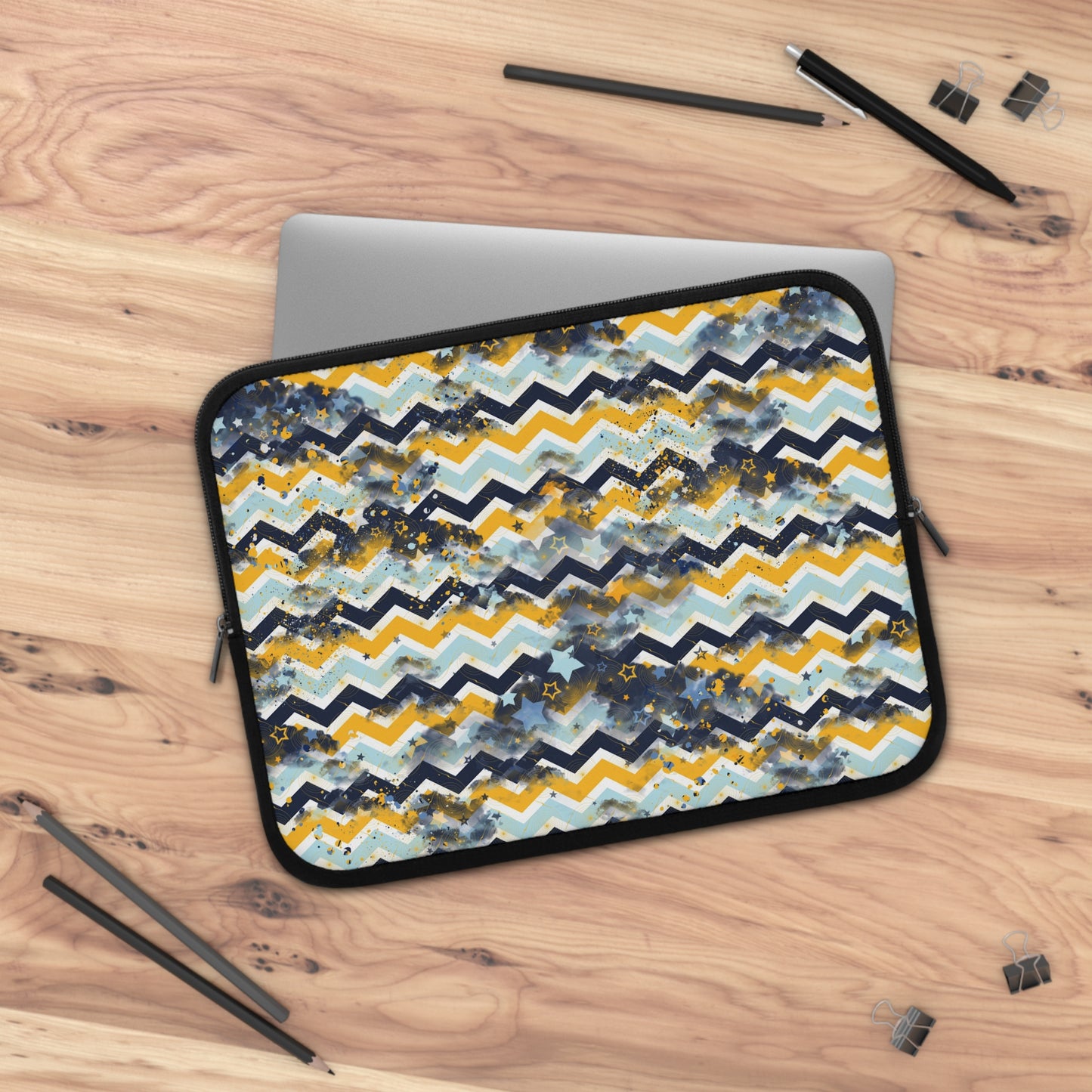 Chic Chevron Laptop Sleeve for Stylish Protection