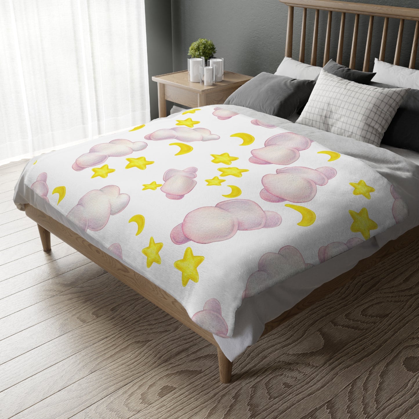 Cozy Celestial Microfiber Blanket - Two-Sided Cloud & Star Print