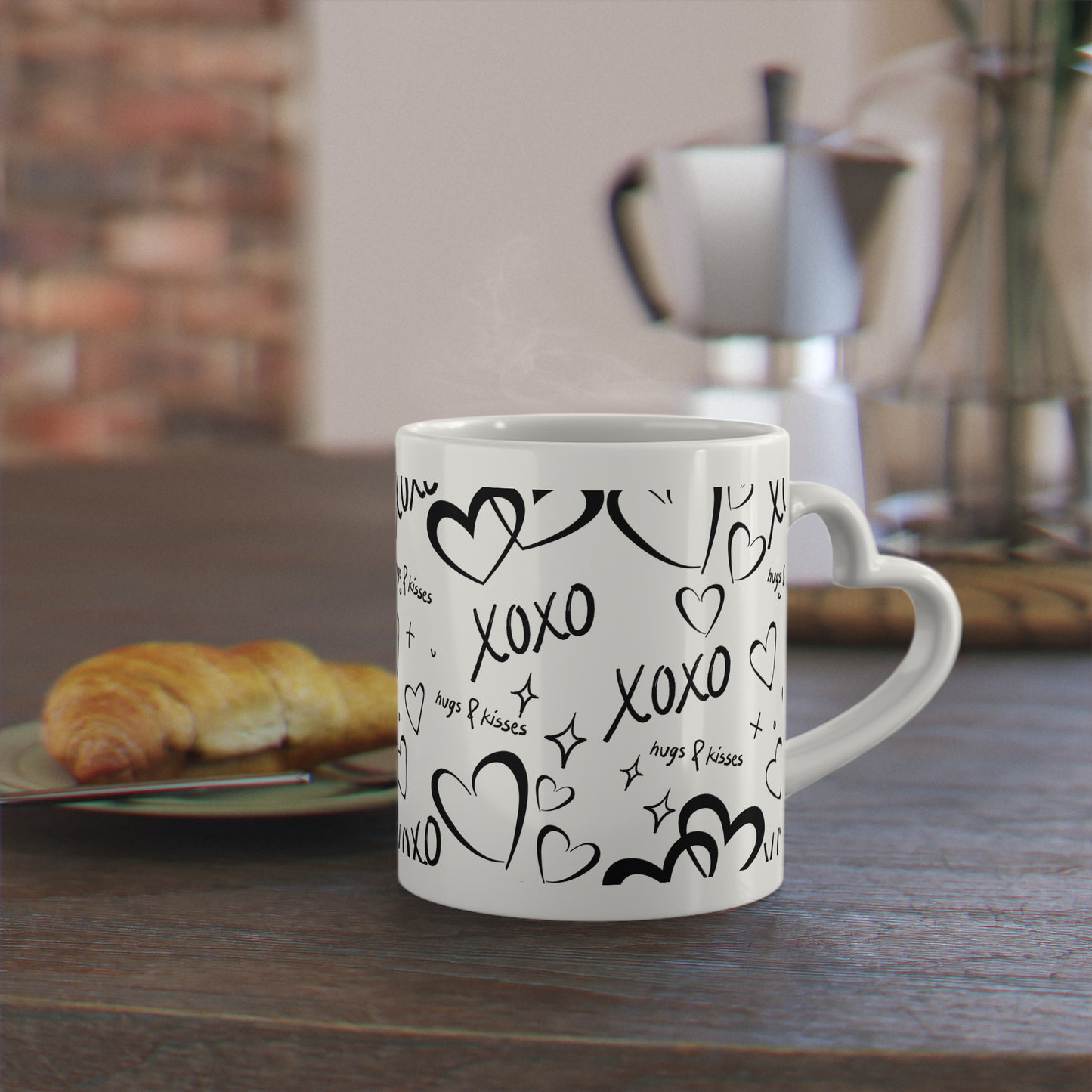 Heart-Shaped Mug with Hugs & Kisses - Perfect Gift for Love and Friendship